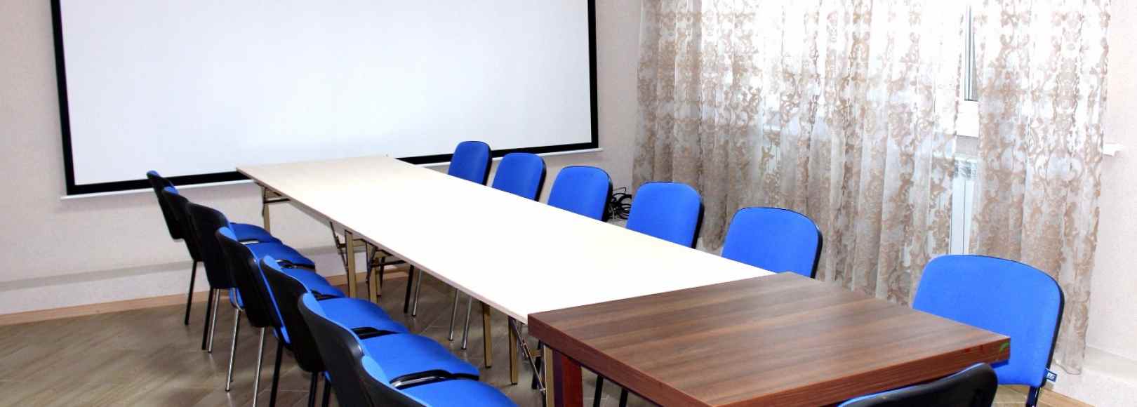 Фотография комнаты для переговоров Комната переговоров (Ривьера)