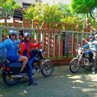 Фотографии мини отеля
Terra Cotta Homestay