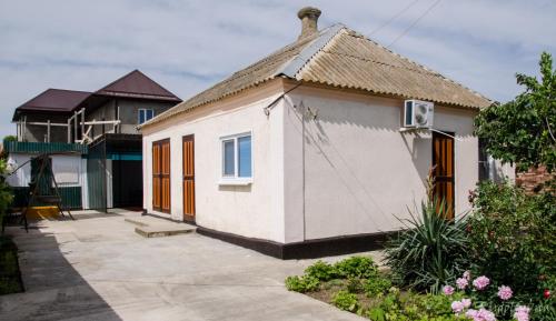 Фотография гостевого дома Домик на Степной