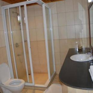 Фотографии гостиницы
Ryan's Bay Hotel