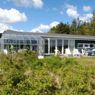 Фотографии гостевого дома
Four-Bedroom Holiday home in Ebeltoft 2