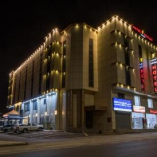 Фотография гостиницы Flora Park 2 Hotel Suites