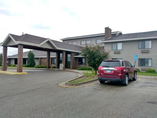 Фотография гостиницы Madelia Hotel & Suites