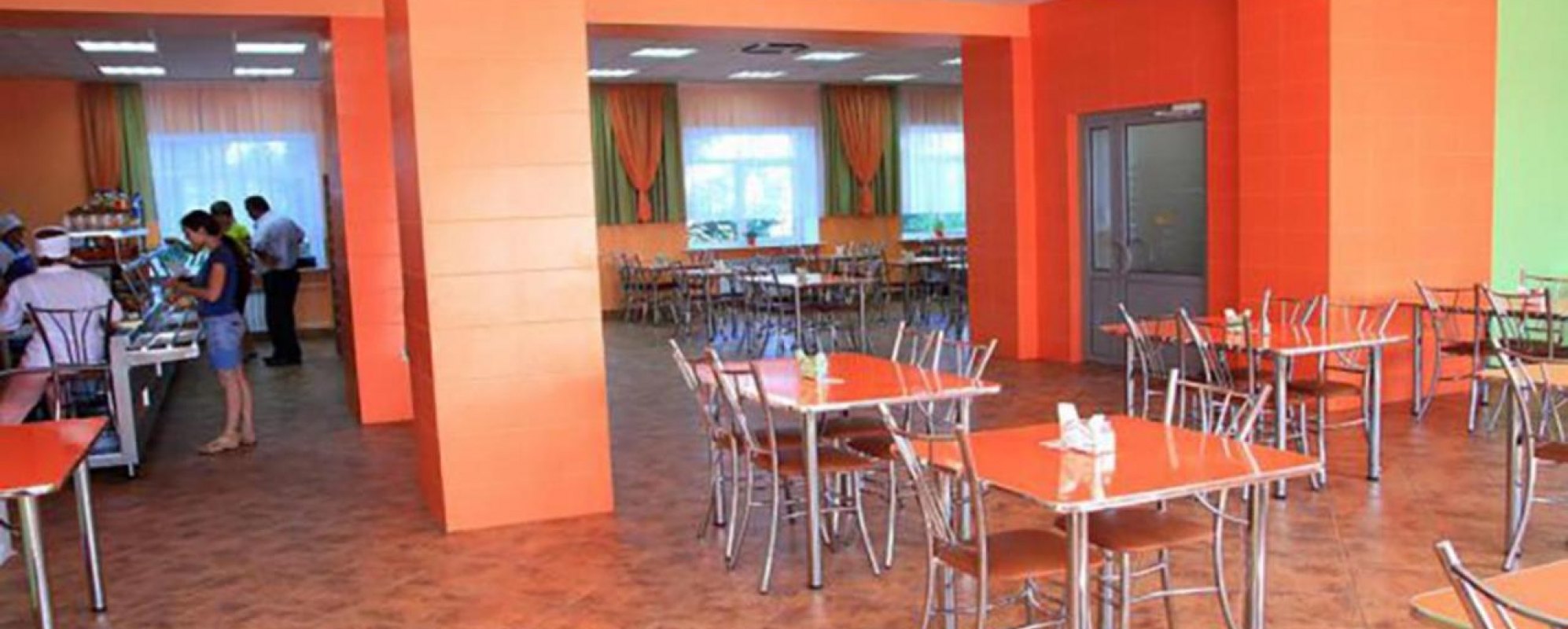 Фотографии банкетного зала Зал кафе Фиеста