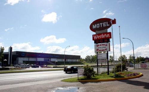 Фотография гостиницы Holiday Inn Express & Suites - Brandon, an IHG Hotel