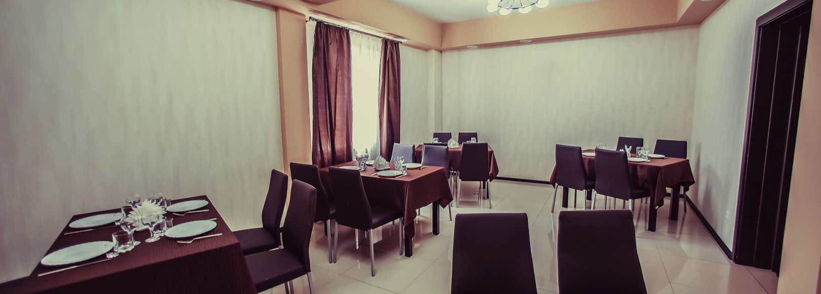 Фотография банкетного зала LOTUS