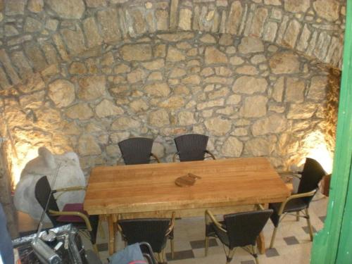 Фотография гостевого дома Apartments and rooms with parking space Lastovo - 13678