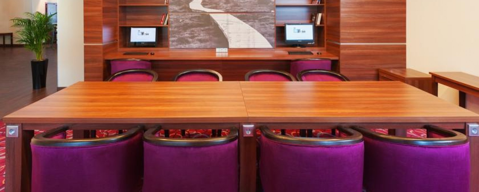 Фотографии конференц-зала Бизнес-центр