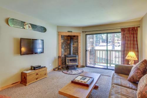 Фотография гостевого дома The Summit 206