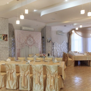 Фотография банкетного зала Крепость