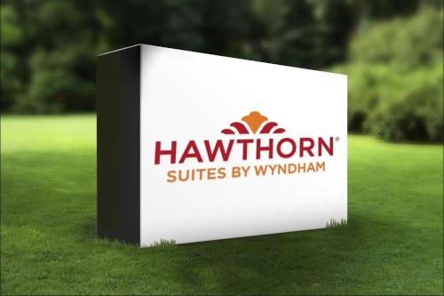Фотография гостиницы Hawthorn Suites By Wyndham Odessa