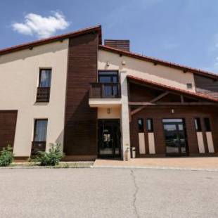 Фотографии гостевого дома
Ipari Park Panzió