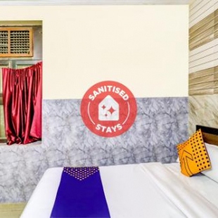 Фотография гостиницы SPOT ON 77870 Maa Gayatri Guest House