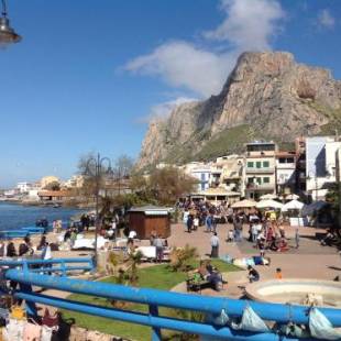 Фотографии мини отеля
B&B TIFFANY SFERRACAVALLO