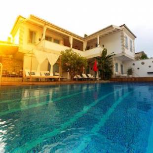 Фотографии гостиницы
Viento Alacati Hotel