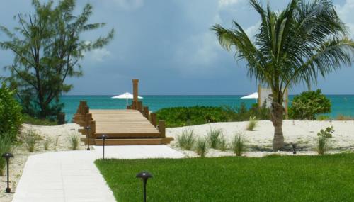 Фотография апарт отеля The Venetian on Grace Bay