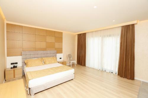 Фотография гостиницы Oxford hotel