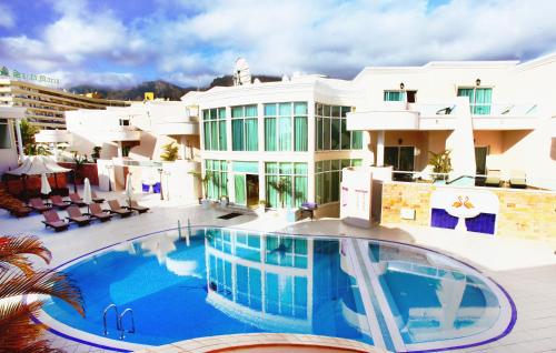 Фотография гостиницы Flamingo Suites Boutique Hotel