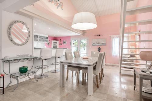 Фотографии гостевого дома
Maison Amande