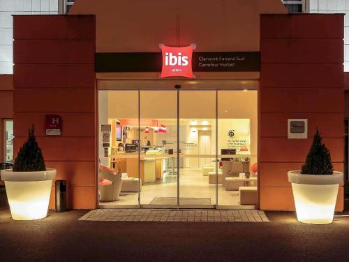 Фотография гостиницы ibis Clermont Ferrand Sud Herbet