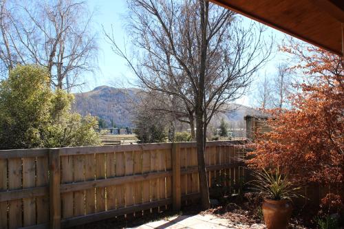 Фотография гостевого дома Star Cottages