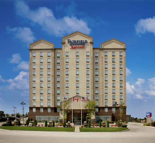 Фотография гостиницы Fairfield Inn & Suites by Marriott Toronto Airport