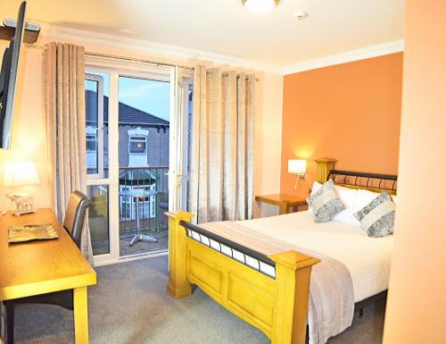 Фотография гостиницы Dovedale Hotel and Restaurant