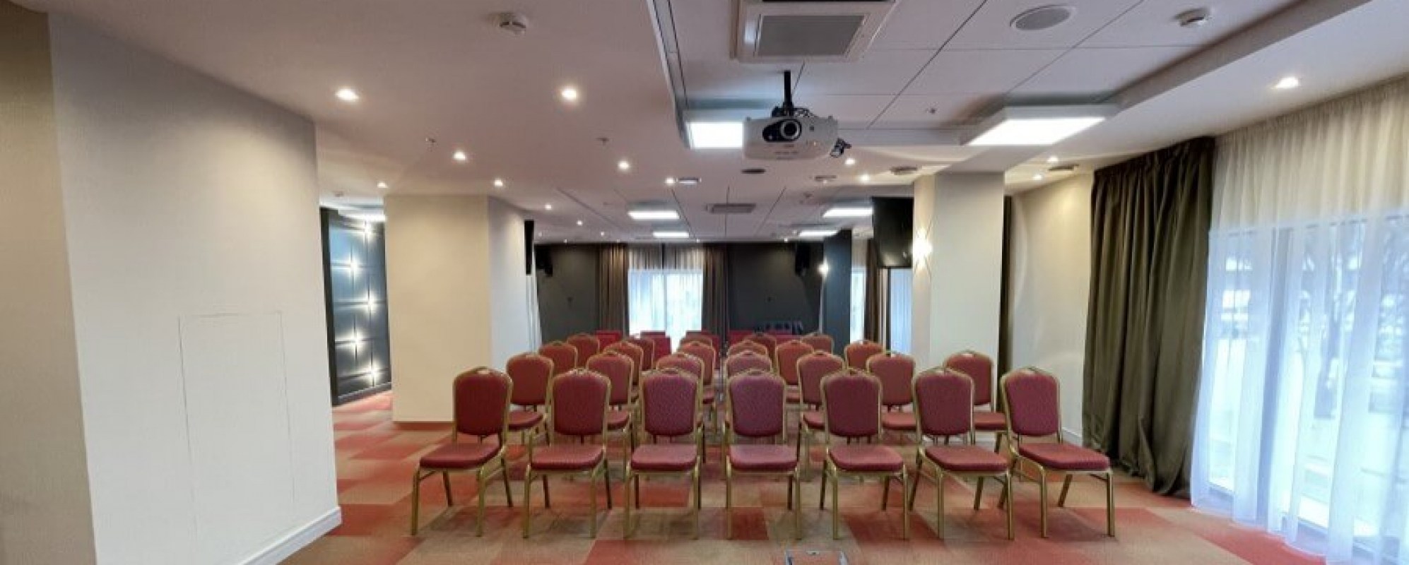 Фотографии конференц-зала Павел Селиванов