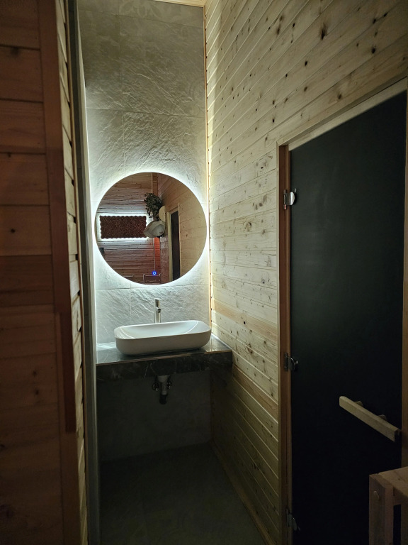 Фотография Коттеджа Частный дом с баней и бассейном