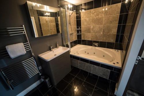 Фотография мини отеля Whitehouse B&B