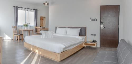 Фотографии гостиницы
Peppery Hills Hotel