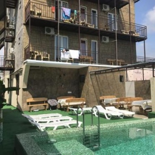 Фотография гостевого дома Золотой песок