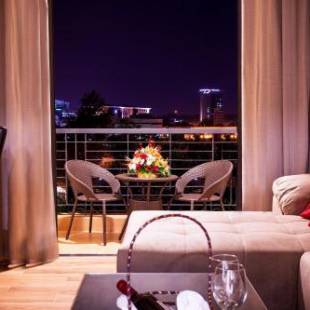 Фотографии гостиницы
Bidwood Suite Hotel