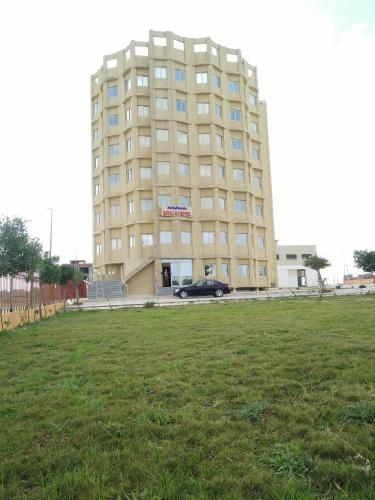 Фотография гостиницы Royal NJ Hotel