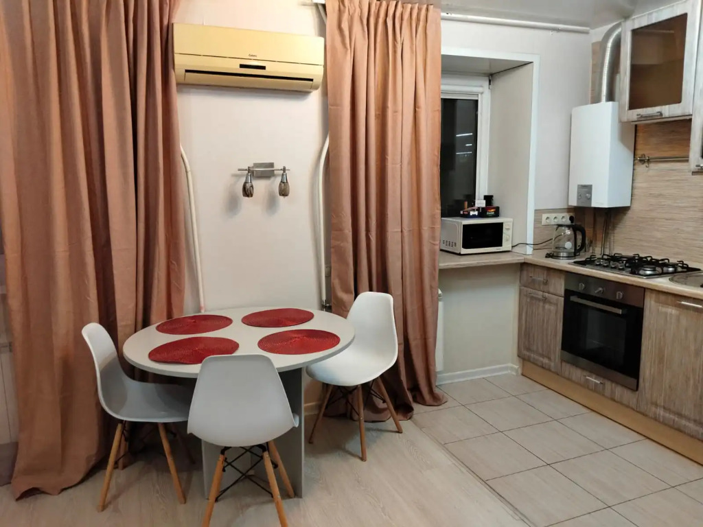 Фотография квартиры Квартира 2 комнатная уютная pacполoжeннaя в истopичeскoм центре горoдa