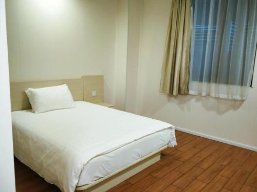 Фотография гостиницы Hanting Hotel Shanghai Lujiazui Pudong South Road