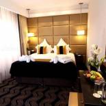 Фотография гостиницы The Piccadilly London West End