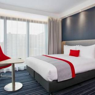 Фотографии гостиницы 
            Holiday Inn Express Amsterdam - North Riverside, an IHG Hotel