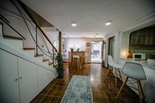 Фотографии гостевого дома
Авлабари Бутик Хаус