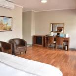 Фотография гостиницы Parliament Hotel