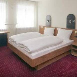 Фотографии гостиницы 
            Hotel Kirchhainer Hof