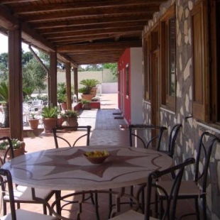 Фотография гостевого дома L'Oasi di Ambra Dependance