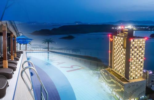 Фотография гостиницы Ramada Plaza by Wyndham Dolsan Yeosu