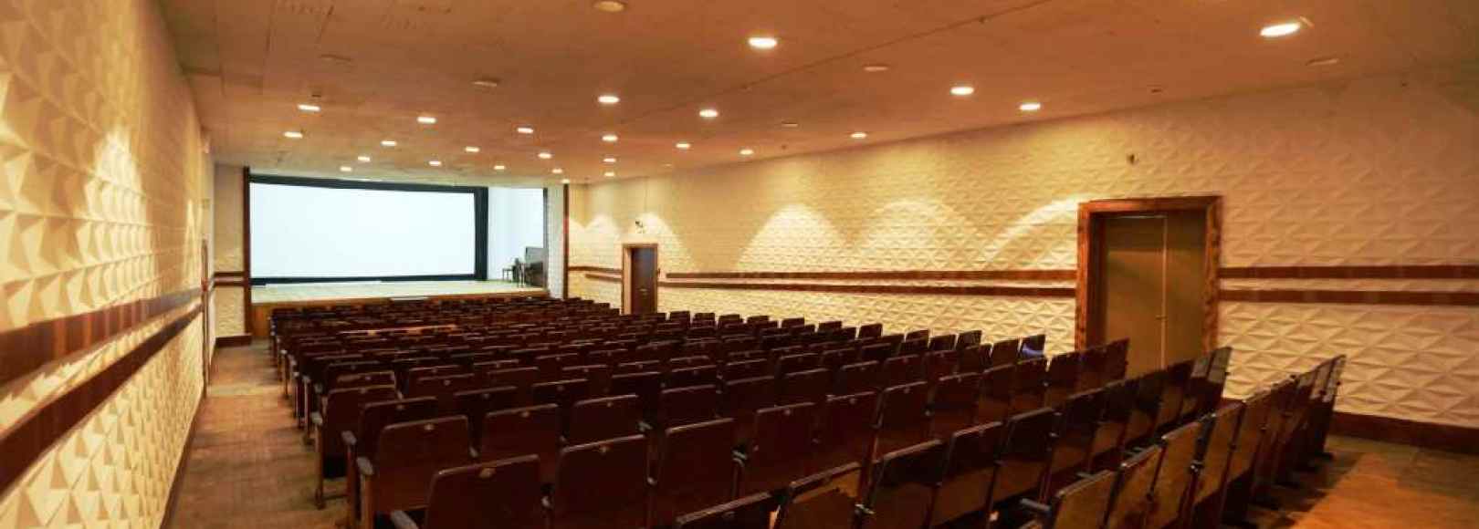 Фотография конференц-зала Аврора