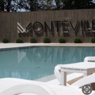 Фотография квартиры Апартаменты Аппарт 074 с выходом к бассейну