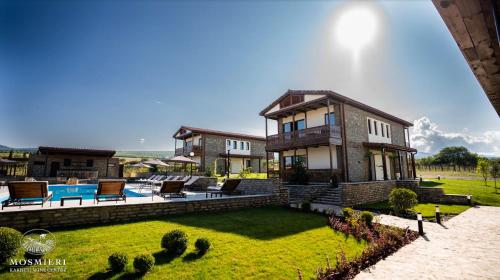 Фотографии гостиницы
Chateau Mosmieri