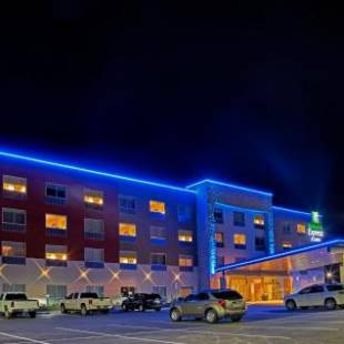Фотографии гостиницы
Holiday Inn Express & Suites Claremore, an IHG Hotel