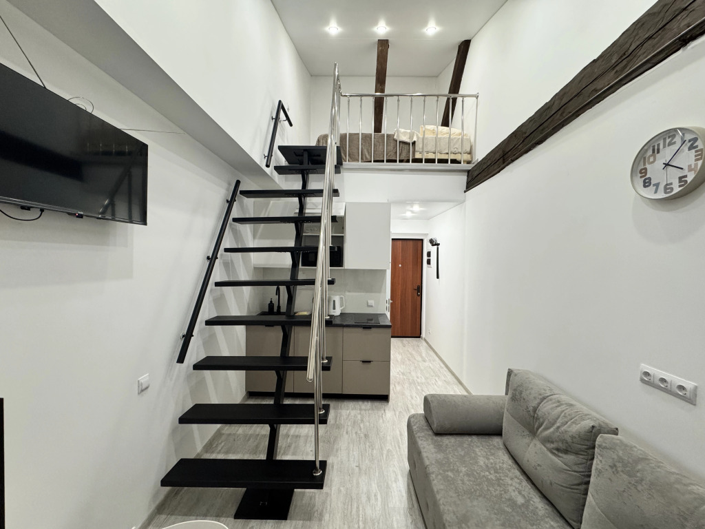 Фотография квартиры Апартаменты Сутки-Дом - Лестница 6