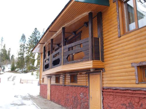 Фотографии гостевого дома
Карпатская песня