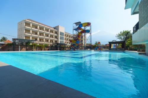 Фотография гостиницы RedDoorz Resort Premium @ Sangkan Hurip Kuningan